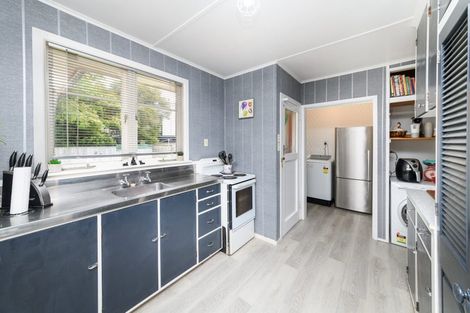 Photo of property in 5 Fairview Place, Feilding, 4702