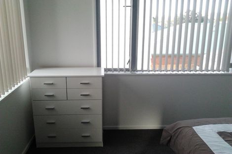 Photo of property in 70d Elizabeth Street, Riccarton, Christchurch, 8041