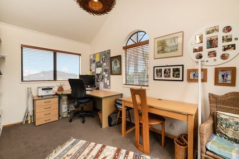 Photo of property in 15b Lee Street, Mount Maunganui, 3116
