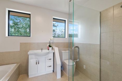 Photo of property in 102 Glews Road, Cust, Rangiora, 7471