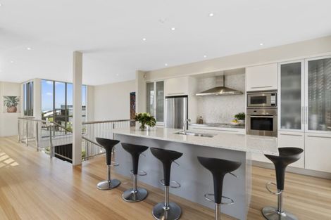 Photo of property in 25 Lagoon Way, Omaha, 0986