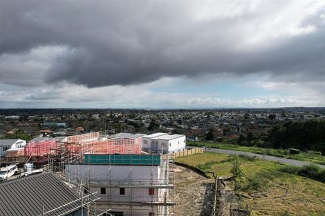 Photo of property in 10b Kotahitanga Street, Papakura, 2110