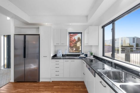 Photo of property in 8 Church Lane, Merivale, Christchurch, 8014