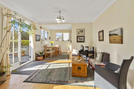 Photo of property in 10a Dundas Street, Seatoun, Wellington, 6022