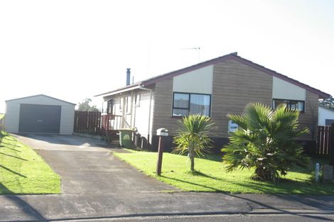 Photo of property in 20 Anglers Way, Wattle Downs, Auckland, 2102