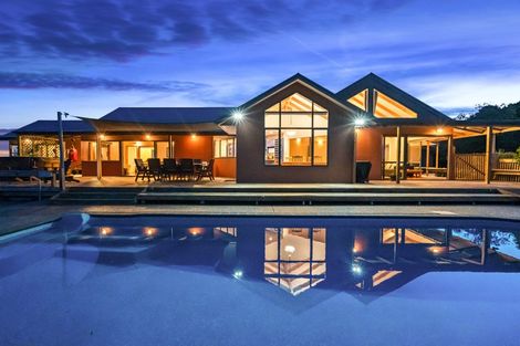 Photo of property in 30 Galliard Way, Kauri, 0185