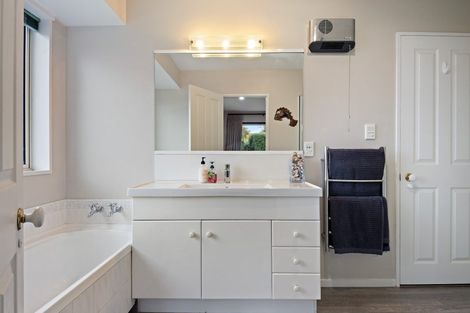 Photo of property in 24 Kildare Street, Northwood, Christchurch, 8051