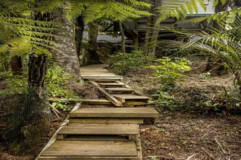 Photo of property in 94a Konini Road, Titirangi, Auckland, 0604