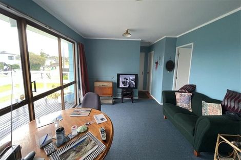 Photo of property in 615 Pukehina Parade, Pukehina, Te Puke, 3189