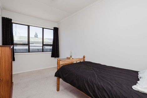 Photo of property in 5 Beedie Street, Dannevirke, 4930