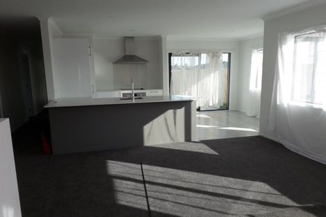 Photo of property in 5 Park Chester Road, Pukekohe, 2120