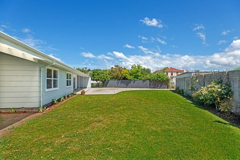 Photo of property in 163 Esplanade, Inner Kaiti, Gisborne, 4010