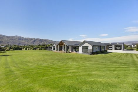 Photo of property in 22 Shortcut Road, Cromwell, 9310