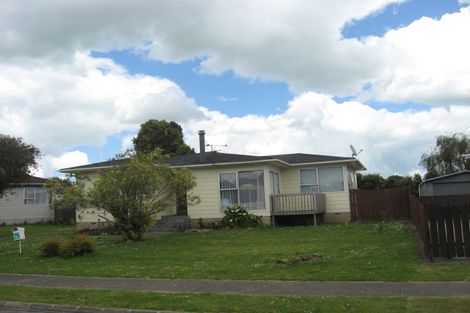 Photo of property in 25 Yearsley Place, Manurewa, Auckland, 2102