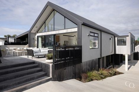 Photo of property in 56 Karewa Parade, Papamoa Beach, Papamoa, 3118