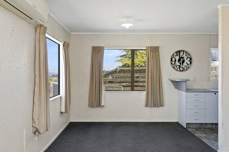 Photo of property in 182 Acacia Bay Road, Nukuhau, Taupo, 3330