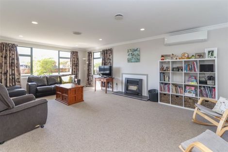 Photo of property in 8a Mahoe Street, Inglewood, 4330