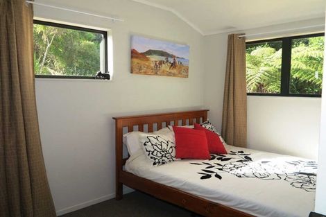 Photo of property in 2/29 Beaudine Avenue, Glenfield, Auckland, 0629