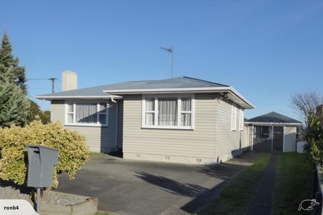 Photo of property in 12 Murch Place, Tawhero, Whanganui, 4500