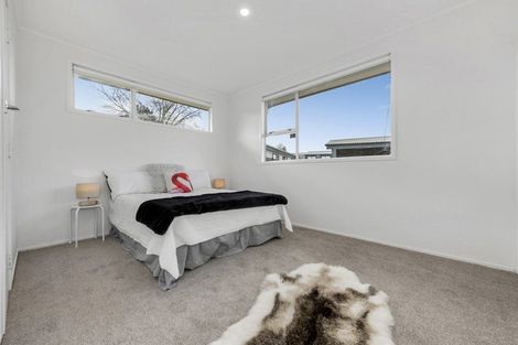 Photo of property in 3 Pukeroa Place, Papakura, 2110