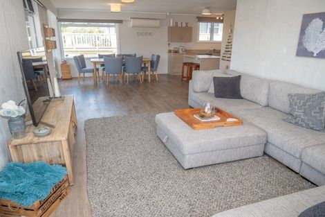 Photo of property in 28 Berghan Road, Coopers Beach, 0420