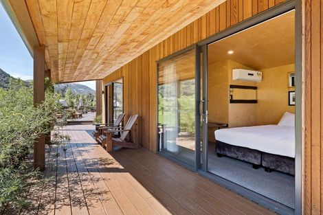 Photo of property in 46 Tui Drive, Mount Creighton, Queenstown, 9371