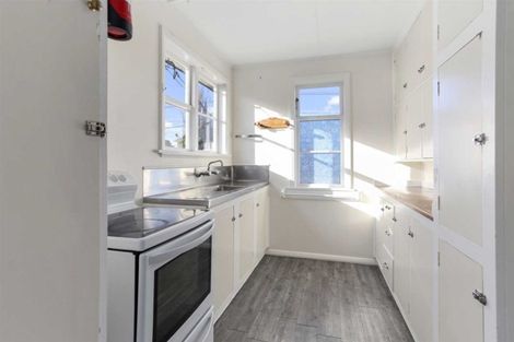 Photo of property in 29 Rowcliffe Crescent, Avonside, Christchurch, 8061