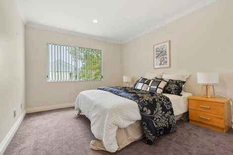 Photo of property in 231a Lake Road, Belmont, Auckland, 0622
