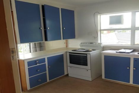 Photo of property in 16 Seaview Terrace, Kew, Dunedin, 9012