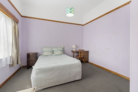 Photo of property in 72 Avenue Road, Foxton, 4814