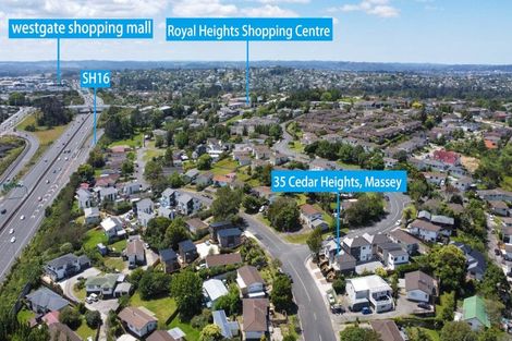Photo of property in 35a Cedar Heights Avenue, Massey, Auckland, 0614