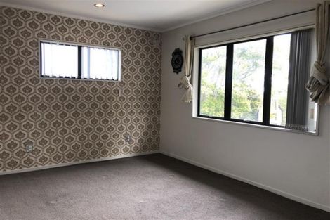 Photo of property in 17 Crail Court, Totara Heights, Auckland, 2105