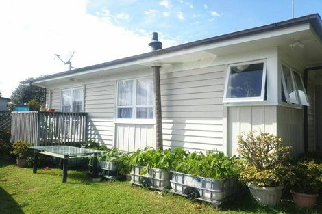 Photo of property in 32 Brentford Place, Manurewa, Auckland, 2102