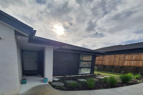 Photo of property in 49b Western Avenue, Omokoroa, 3172