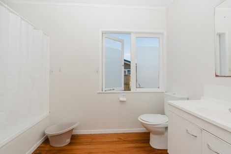 Photo of property in 10 Griffiths Place, Claudelands, Hamilton, 3214