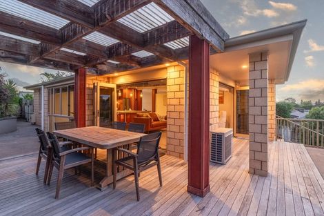 Photo of property in 20a Alison Street, Hamilton Lake, Hamilton, 3204