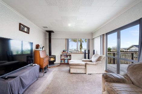 Photo of property in 4 Montague Place, Onerahi, Whangarei, 0110