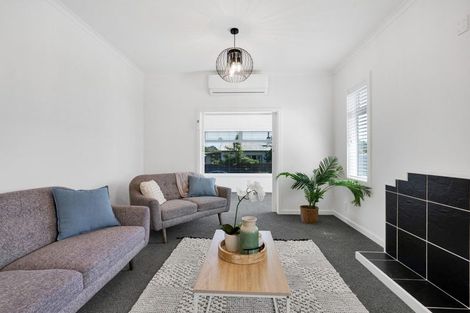 Photo of property in 41 Tokomaru Street, Welbourn, New Plymouth, 4312