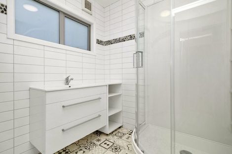 Photo of property in 1/9 Wye Street, Island Bay, Wellington, 6023