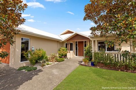 Photo of property in 2 Gibson Place, Papamoa Beach, Papamoa, 3118