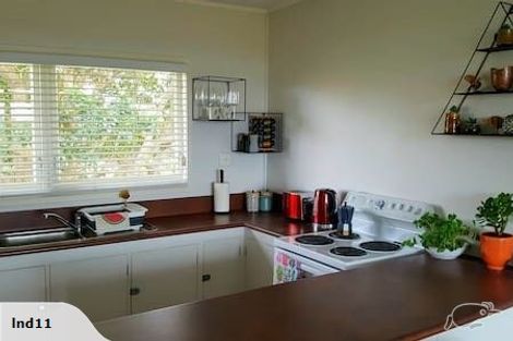 Photo of property in 5/77 Old Lake Road, Narrow Neck, Auckland, 0624