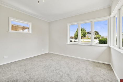 Photo of property in 68 Clevedon Road, Papakura, 2110