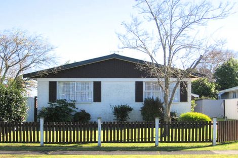 Photo of property in 6 Glasgow Street, St Andrews, Hamilton, 3200