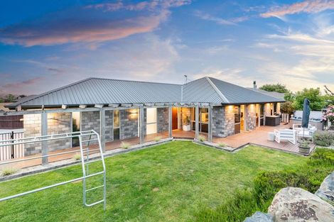 Photo of property in 18 Lancaster Lane, Waldronville, Dunedin, 9018