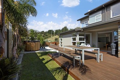 Photo of property in 9 Endeavour Drive, Whitby, Porirua, 5024