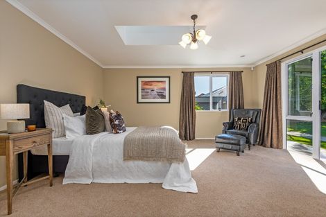 Photo of property in 26 Brightwater Terrace, Terrace End, Palmerston North, 4410