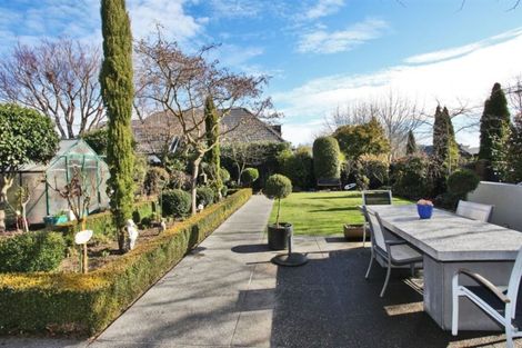 Photo of property in 35 Witbrock Crescent, Burnside, Christchurch, 8053