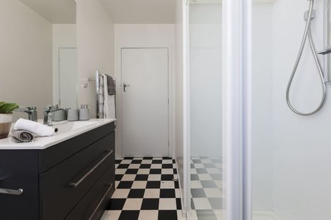 Photo of property in 50 Croziers Road, St Albans, Christchurch, 8052