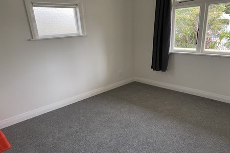 Photo of property in 37 Bristol Square, Hutt Central, Lower Hutt, 5010