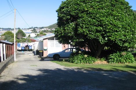 Photo of property in 21 Nohorua Street, Takapuwahia, Porirua, 5022